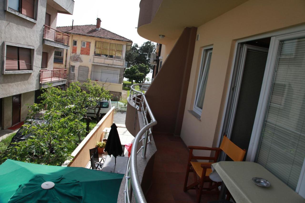 Apartments Elena Ohrid Habitación foto